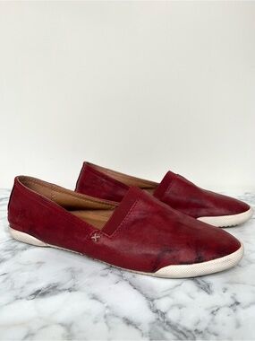 Frye Melanie Slip On Sneaker Flats Distressed Red Leather Size 8.
